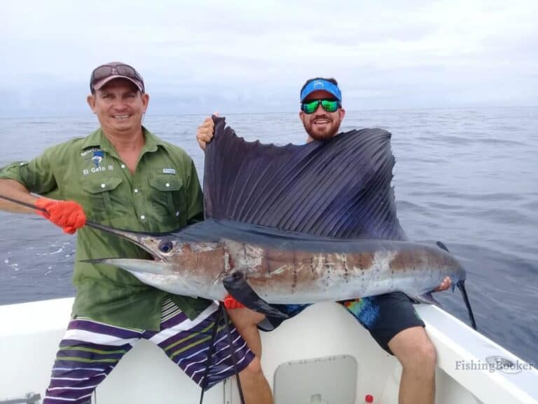 Best Times & Seasons to Fish Costa Rica (Complete Guide)