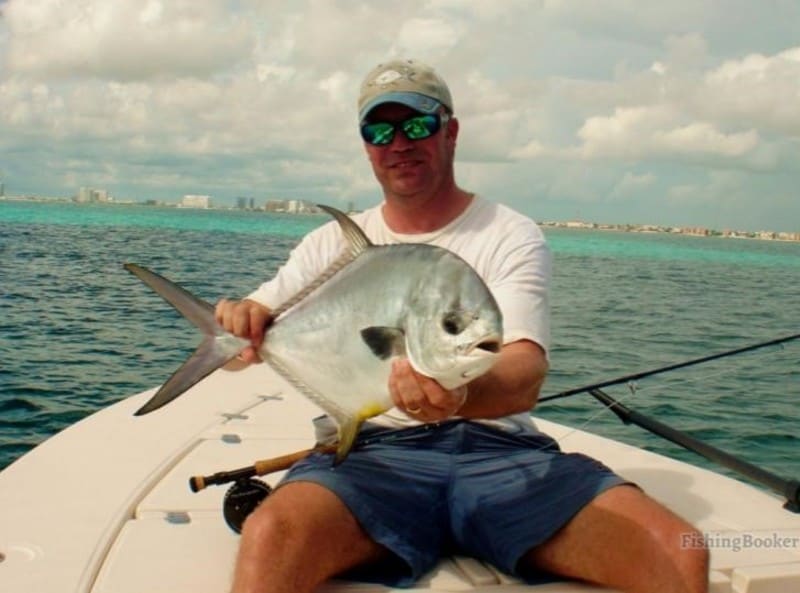Cancun fishing for permit