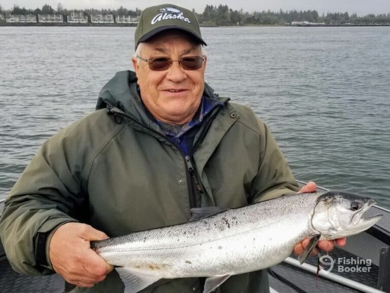 Best Times & Seasons to Fish in Astoria, OR Guide