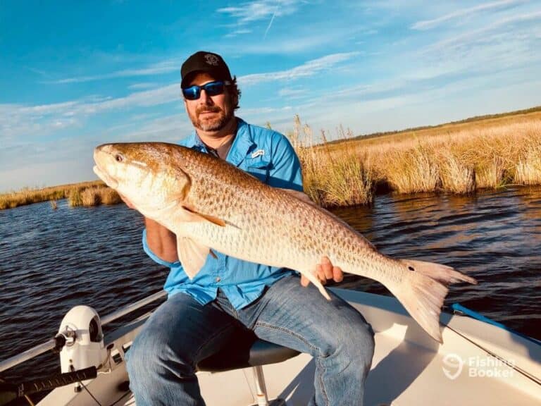 Best Times & Seasons to Fish in Lake Charles, LA (A Guide)