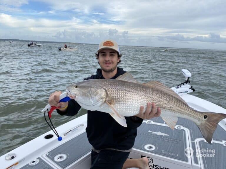 Best Times & Seasons to Fish in Ocean Isle Beach (A Guide)