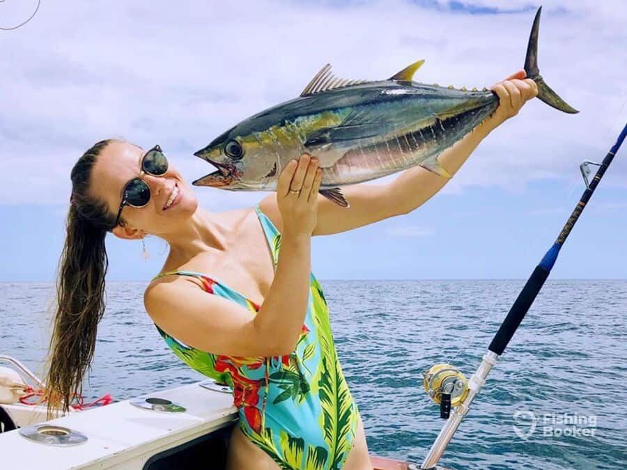 nice tuna caught by lady